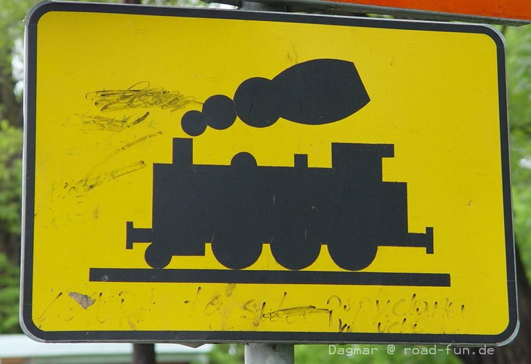 Gefahrenschild Polen - Unbeschrankter Bahnübergang (3)