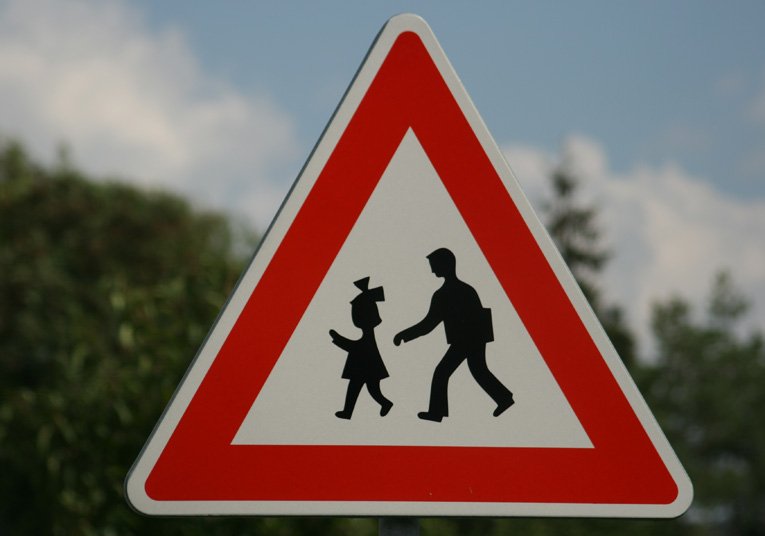 Gefahrenschild Schulkinder - Slowakei 