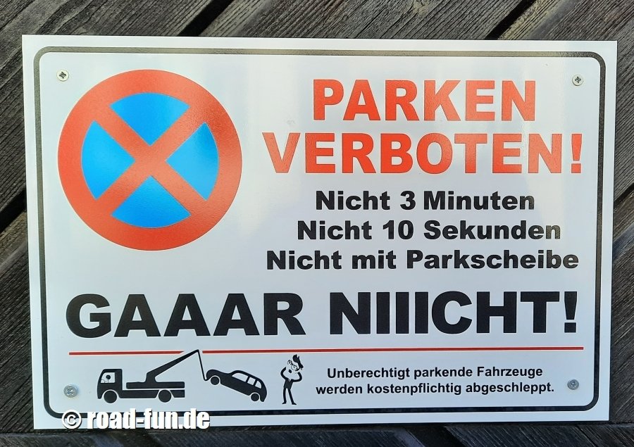Hinweisschild Parkverbot - Deutschland