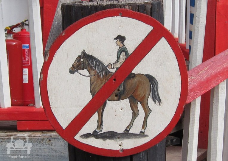 Malta Verbotsschild - Pferde