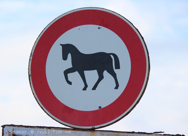 Malta Verbotsschild - Pferde (3)
