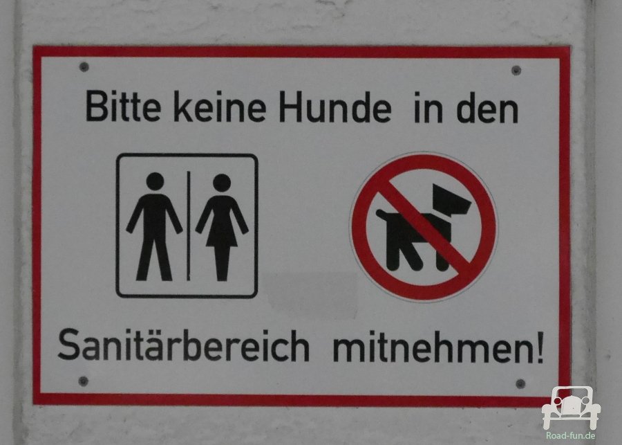 Verbotsschild Hunde im Sanitärbereich - Deutschland