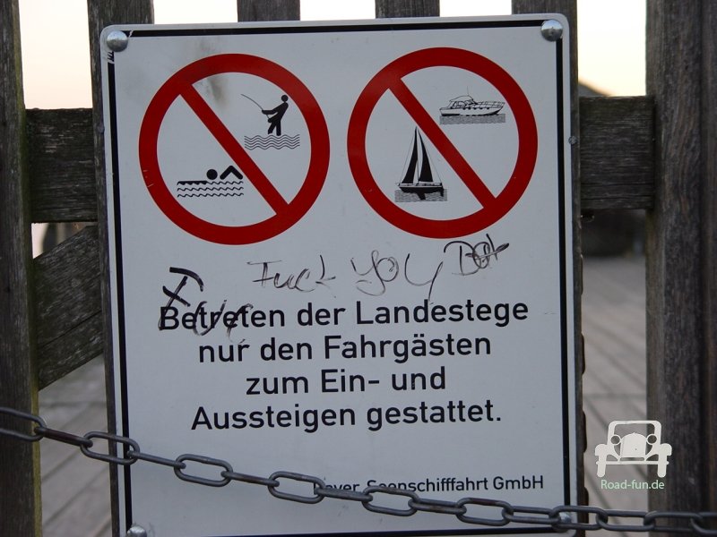 Verbotsschild Wassersport - Deutschland