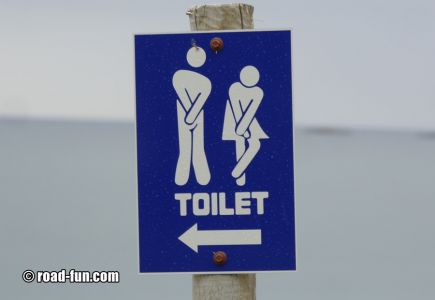 Hinweisschild Norwegen - Toiletten