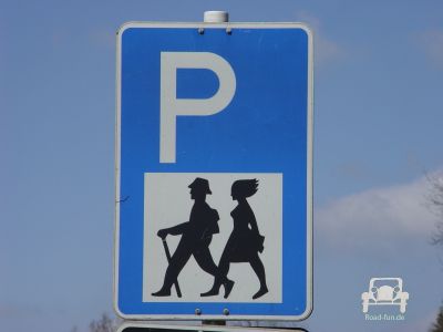 Hinweisschild Parken Wanderer - Deutschland