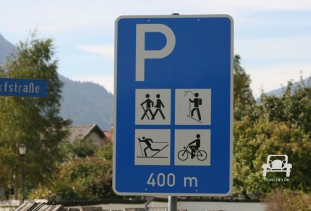 Hinweisschild Parken Wanderer und Wintersport - Deutschland