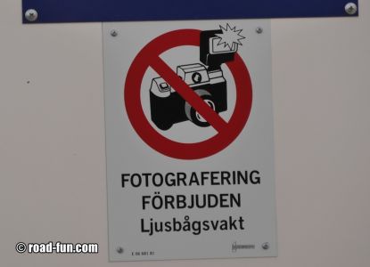 Verbotsschild Schweden - fotografieren mti Blitz