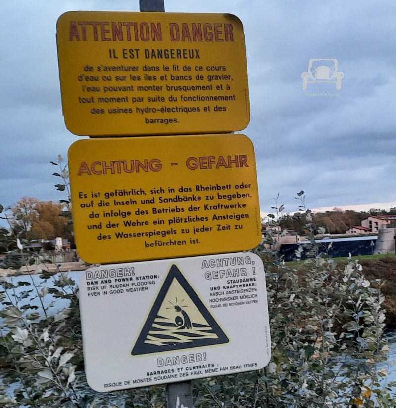 Gefahrenschild Frankreich - Hochwasser