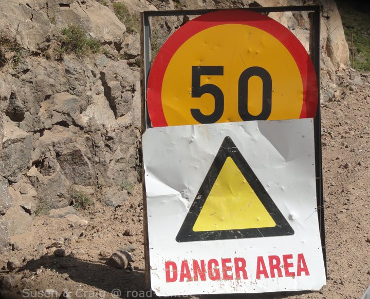 Gefahrenschild Lesotho - keep out (2)