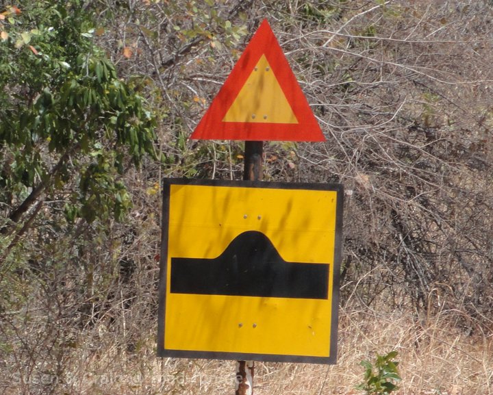 Gefahrenschild Simbawe - (3)