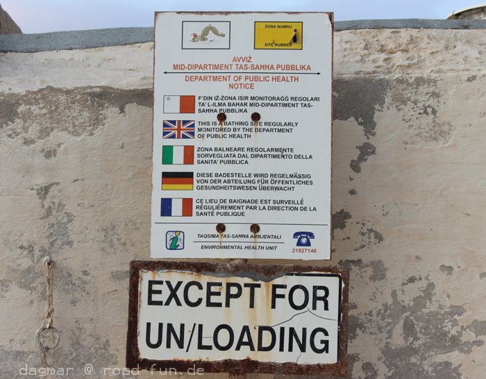 Malta Hinweisschild - Verhalten Am Strand