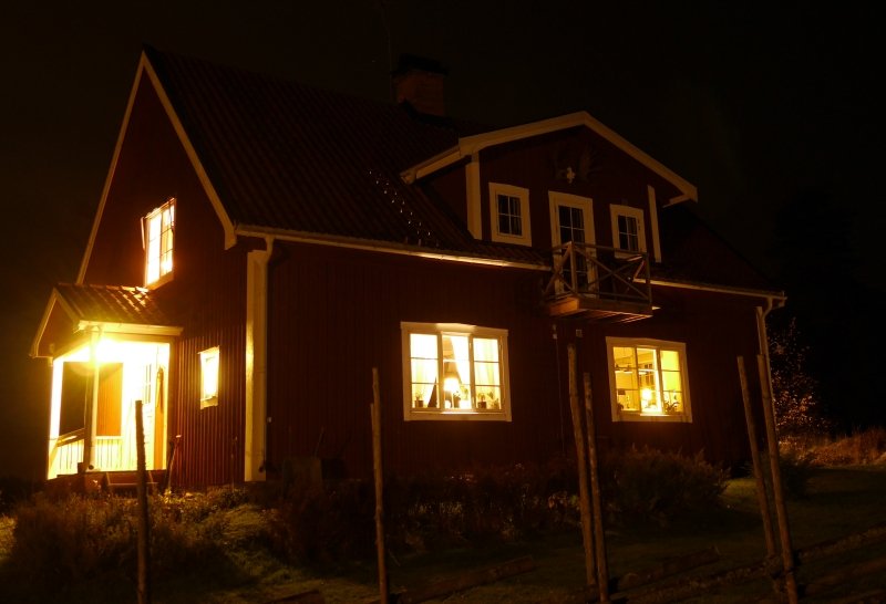 Schwedisches Haus Im Dunkeln