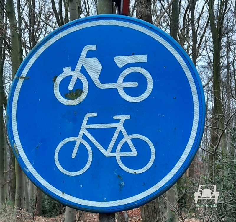Verkehrsschild Hinweis Radweg - Niederlande