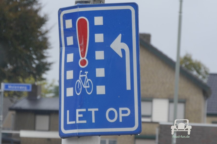 Verkehrsschild Hinweis Radweg - Niederlande