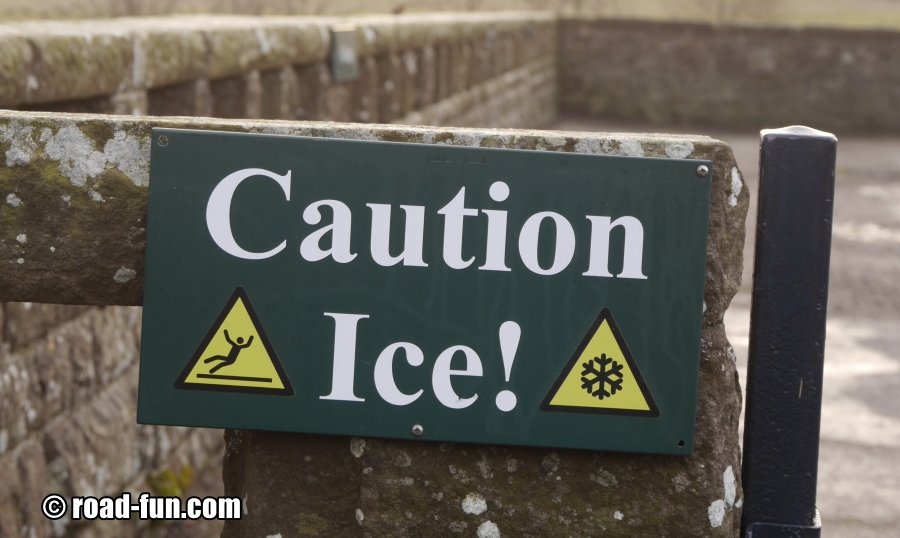 Warning Sign Schottland - Rutschgefahr Eis