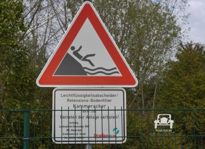 Gefahrenschild Deutschland - Wasser