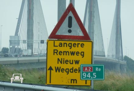 Verkehrsschild Gefahr Autobahn - Niederlande