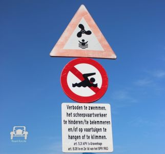 Baden verboten - Gefahr durch Schiffsschrauben